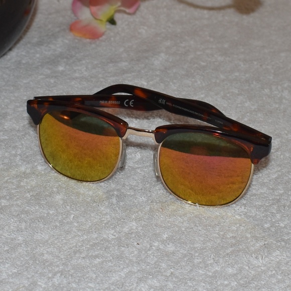 H&M Accessories - H&M Half-Rim Wayfarer Sunglasses